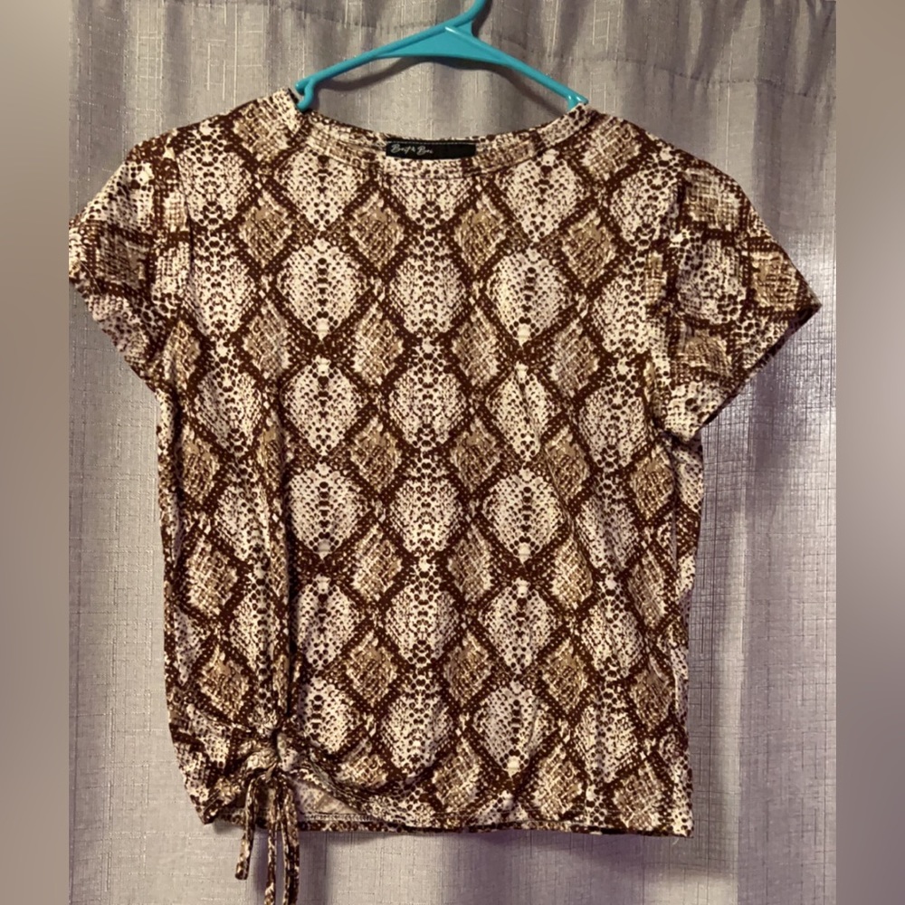 Snake skin shirt semi cropped, from Ross’s